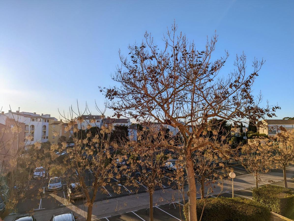 Appartement Cosy Avec Parking Proche Port Et Plage Agde Luaran gambar